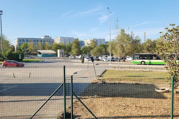 Üniversite Metro İstasyonu - Resim 13