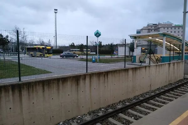 Üniversite Metro İstasyonu - Resim 11