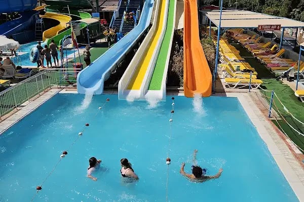 Havuzlu Bahçe Restaurant &amp; Aquapark - Resim 3
