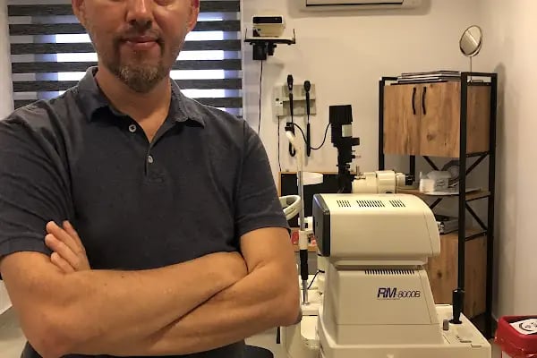 Bodrum Göz Doktoru - Op. Dr. Erkan Oğuz, Göz Hastalıkları Uzmanı - Resim 9