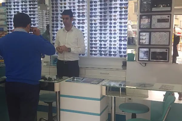 Marcus Optik (Emre Optik) - Resim 6