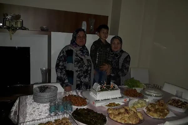 Yaprakkent Sitesi A Blok - Resim 1