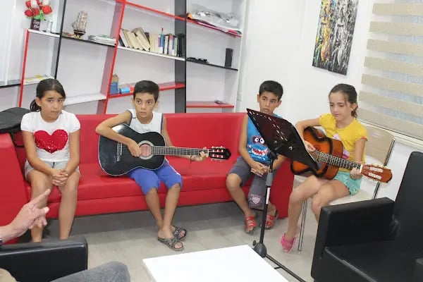 Baykuş Sanat ve Edebiyat Merkezi - Resim 12