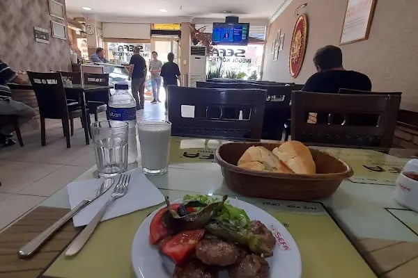 Sefa İnegöl Köftecisi - Resim 1