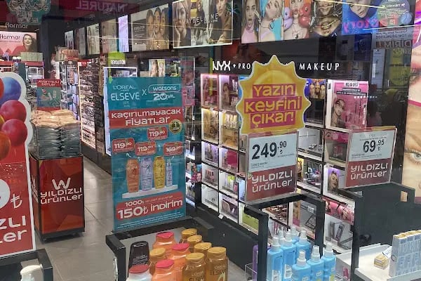 WATSONS 212 ISTANBUL - Resim 14