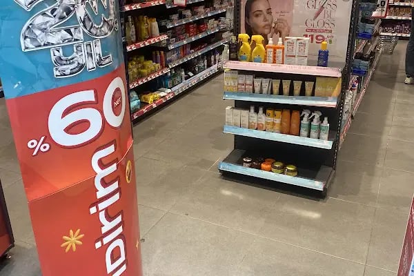 WATSONS 212 ISTANBUL - Resim 18