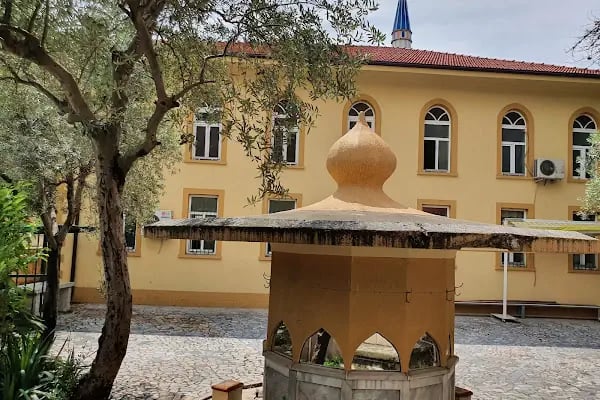 Sarıkışla Cami - Resim 5