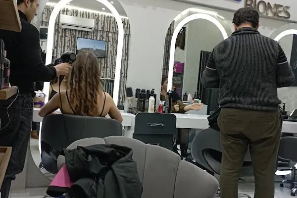 Saloon Biones - Resim 5