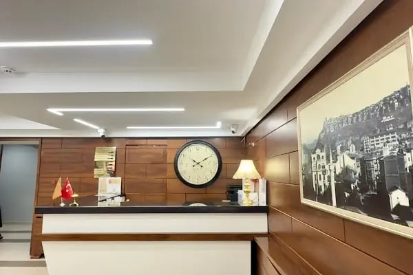 Berlitz Hotel - Resim 4