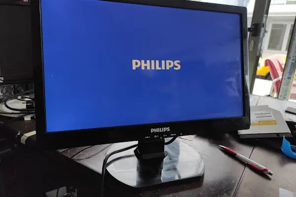 GÜRBÜZ VIP ŞEHİR İÇİ ŞEHİRLER ARASI HAVALİMANI SERVİS YOLCU TAŞIMACILIĞI BİLGİSAYAR, CEP TELEFONU ELEKTRONİK - Resim 3