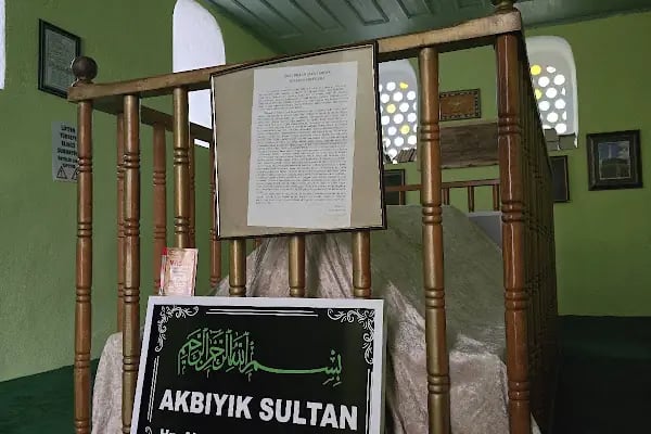 Akbıyık Sultan Türbesi - Resim 16
