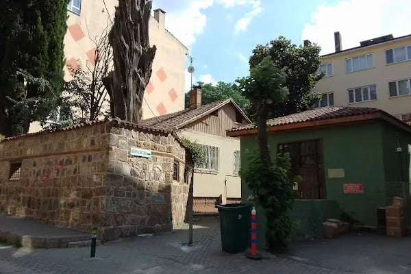 Akbıyık Sultan Türbesi - Resim 3
