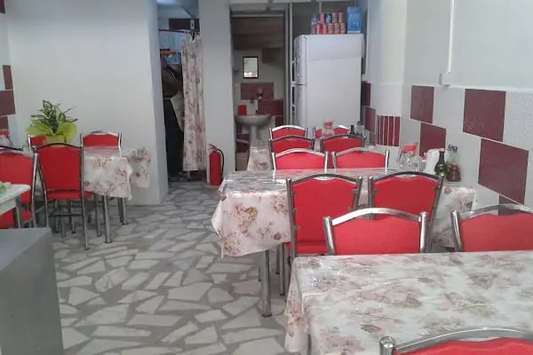 Hanımeli Zeytinyağlı Ev Yemekleri Ve Kahvaltı Salonu - Resim 4