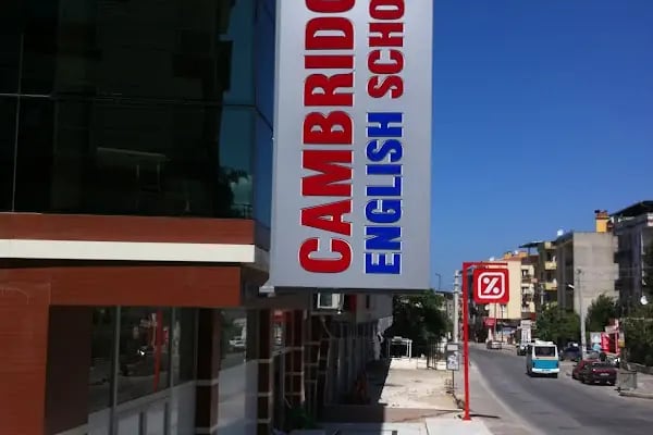 Cambridge English School - Resim 6