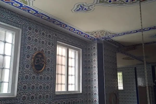 Hazreti Osman Zinnureyn Cami - Resim 15