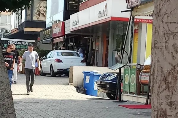 Albaraka Türk Alanya Şubesi - Resim 5