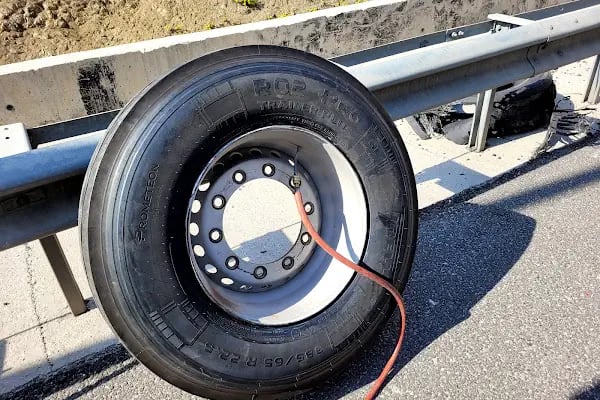 Pozantı Mobil Lastikçi, Sıfır Lastik ve Yerinde Tamir - Resim 14