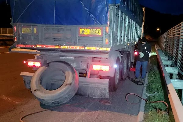 Pozantı Mobil Lastikçi, Sıfır Lastik ve Yerinde Tamir - Resim 16