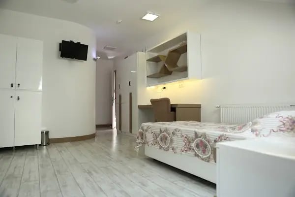 Mis İzmir Kız Öğrenci Yurdu - Resim 2