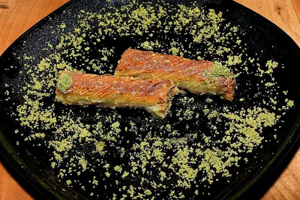 Fiskos Pastane &amp; Cafe - Resim 18
