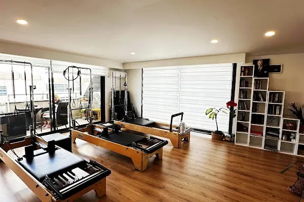 Retrofit Pilates Studio - Resim 2