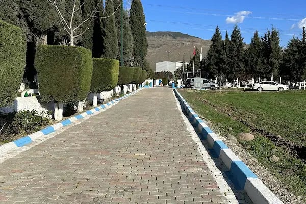 Helvacı Mezarlığı - Resim 5