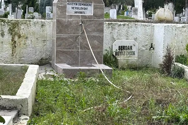 Helvacı Mezarlığı - Resim 3
