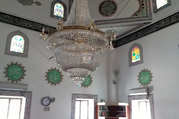 Hanif Cami - Resim 12