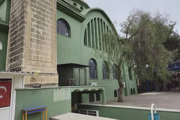 Karaisalı Merkez Cami - Resim 2
