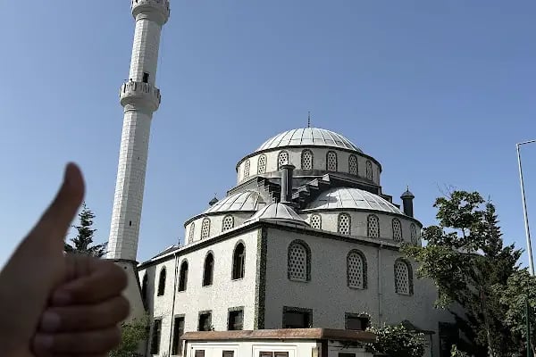 Ataşehir Müftülüğü Yeni Çamlıca Merkez camii - Resim 2