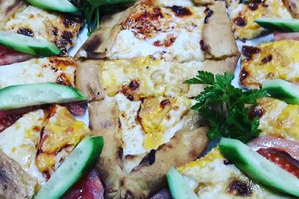 Hacı Bey Lahmacun iskender kebap - Resim 3
