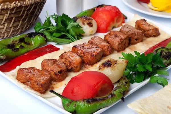 Hacı Bey Lahmacun iskender kebap - Resim 13
