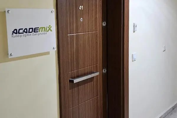Academix Yurtdışı Eğitim Danışmanlık - Resim 7