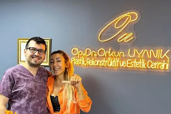 MediAvrupa Estetik / Burun Estetiği / Meme Estetiği / Popo Estetiği (BBL) /Liposuction/ Karın Germe/ MOMMY MAKEOVER/ - Resim 3
