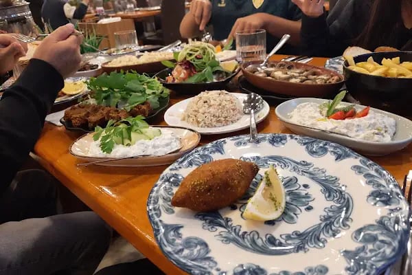 Etzade Eşsiz Anadolu Lezzetleri - Testi Kebabı, Dana Lokum - Kahvaltı - Resim 13