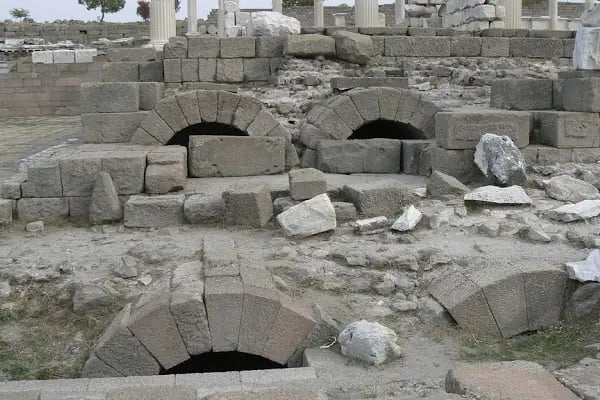 Dionysos Tapınağı - Resim 19