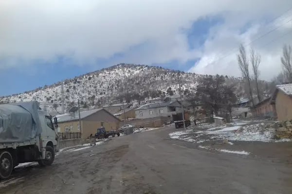 Armutlu Ayşe Veli Demiröz İlköğretim Okulu - Resim 12
