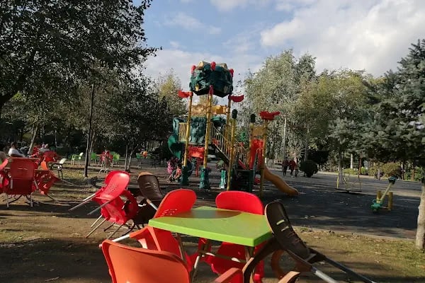 Susurluk Belediye Parkı - Resim 3