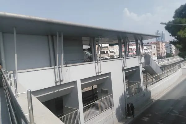 Bayraklı Metro İstasyonu - Resim 11