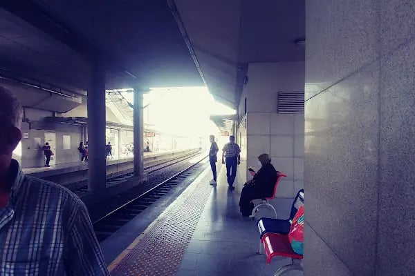 Bayraklı Metro İstasyonu - Resim 20