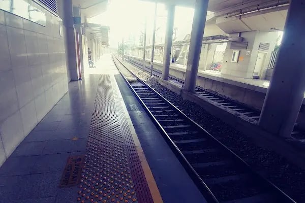 Bayraklı Metro İstasyonu - Resim 19