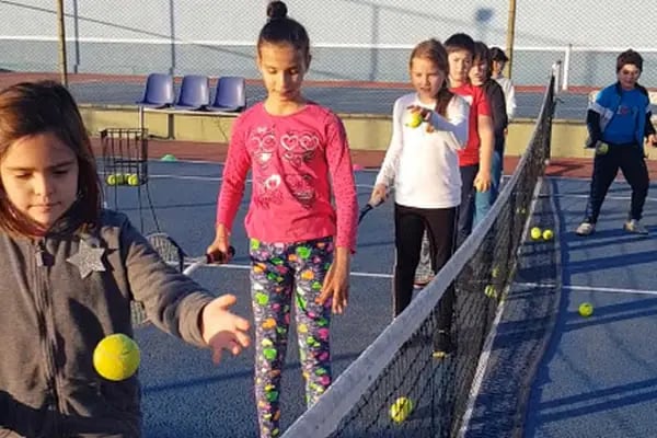 Edremit Tenis Kursu (Yetişkin ve çocuk için özel tenis eğitmeni) - Resim 18