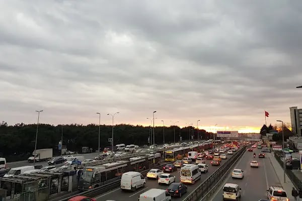 Bahçelievler Metro İstasyonu - Resim 6
