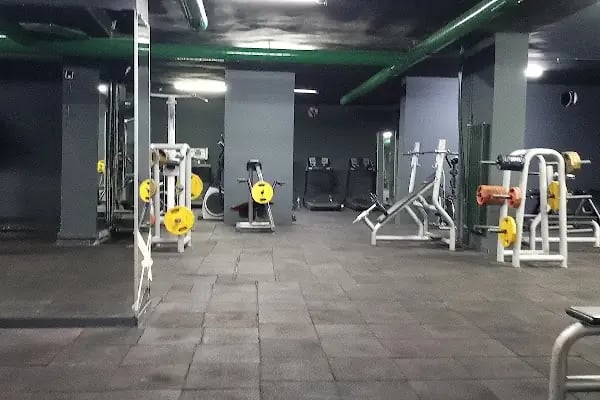 Real Şampiyon Spor Salonu - Resim 20