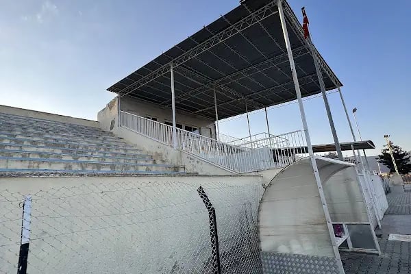 İslahiye Atatürk Stadyumu - Resim 5