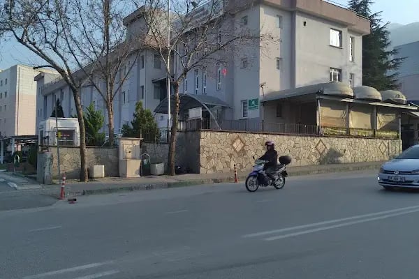 T.C. Sağlık Bakanlığı Bursa Ağız ve Diş Sağlığı Eğitim ve Araştırma Hastanesi - Resim 3