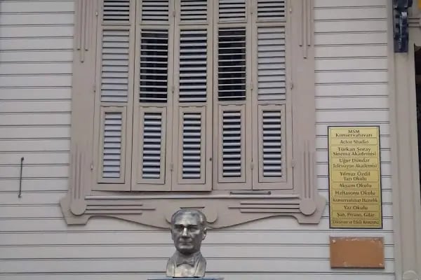 Müjdat Gezen Sanat Merkezi - Resim 16