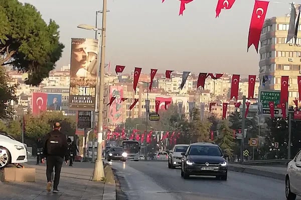 Müjdat Gezen Sanat Merkezi - Resim 4