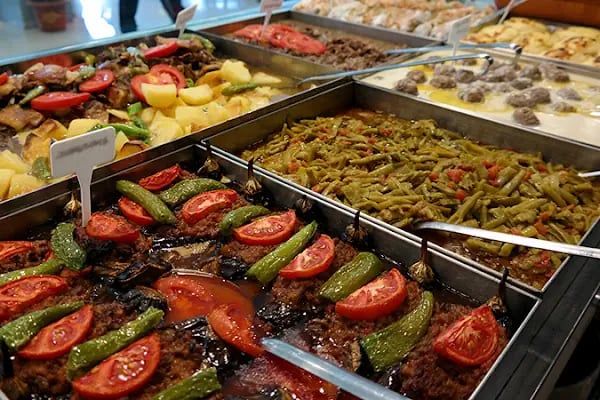 Amazon kahvaltı ve yemek salonu - Resim 4