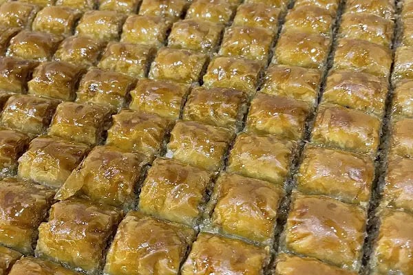 TATLICI ÜMİT HAKAN USTA BAKLAVALARI - Resim 16